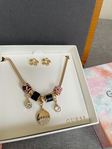 Guess gold tone multi charms - gold,