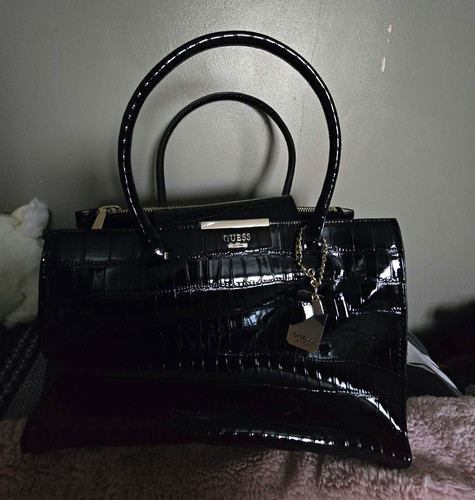 Guess black patent croc - black,
