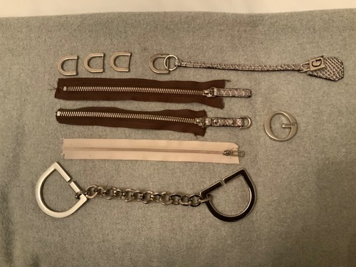Guess handbag zips/