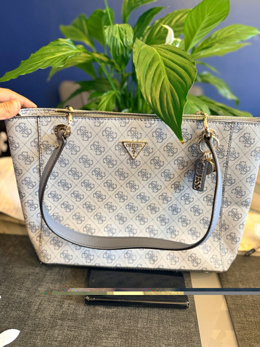 Guess noelle logo tote bag - guess, ii
