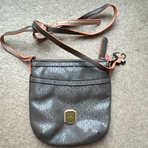 Guess grey logo crossbody - logo,