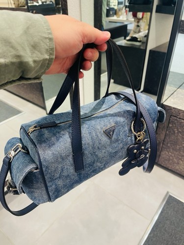 Guess small box crossbody - box,